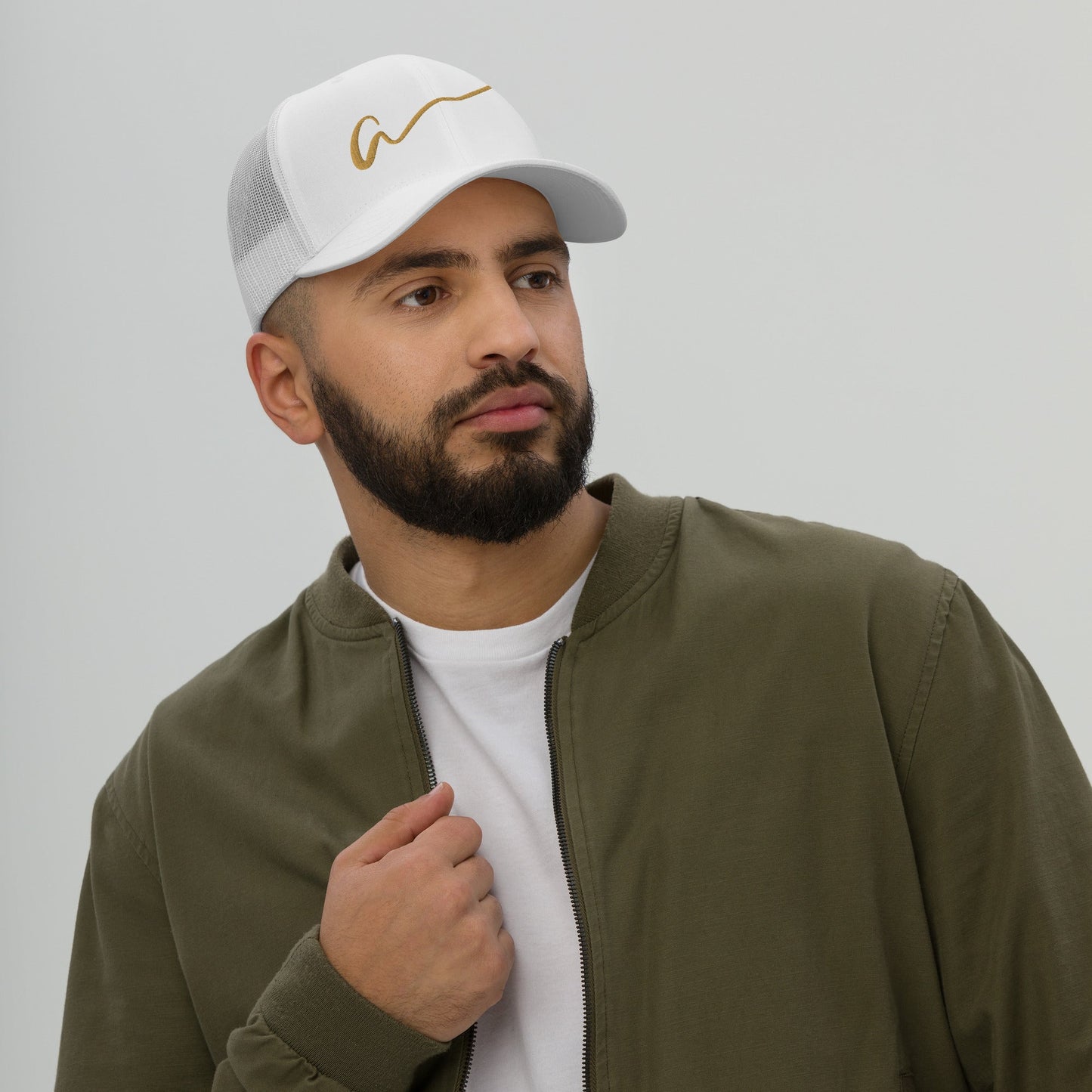 Amourjoie Logo Trucker Cap Amour-joie
