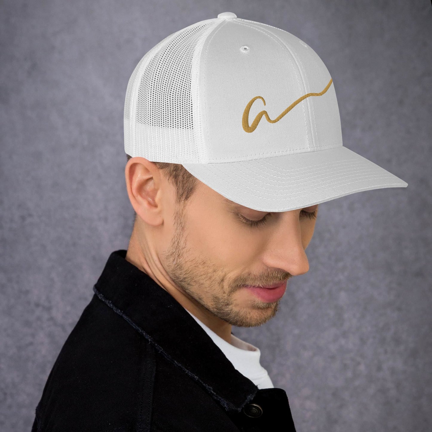 Amourjoie Logo Trucker Cap Amour-joie